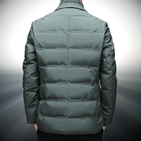 SHARP FOCUS URBAN WINDBREAKER